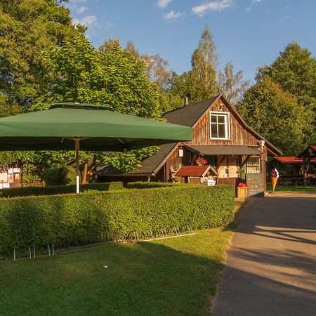 Gasthaus & Pension Am Kurfuerstendamm Burg  Εξωτερικό φωτογραφία