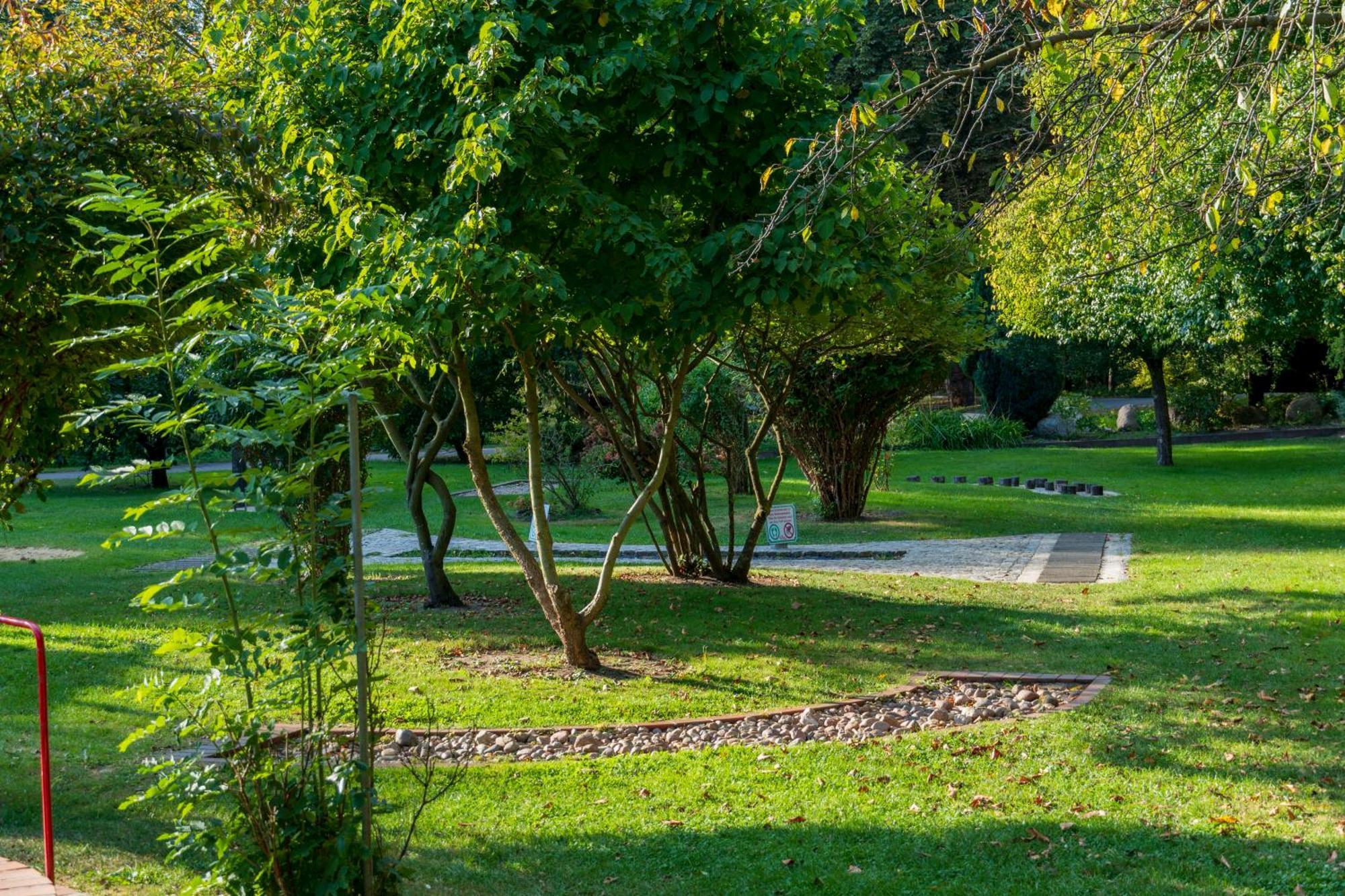 Gasthaus & Pension Am Kurfuerstendamm Burg  Εξωτερικό φωτογραφία