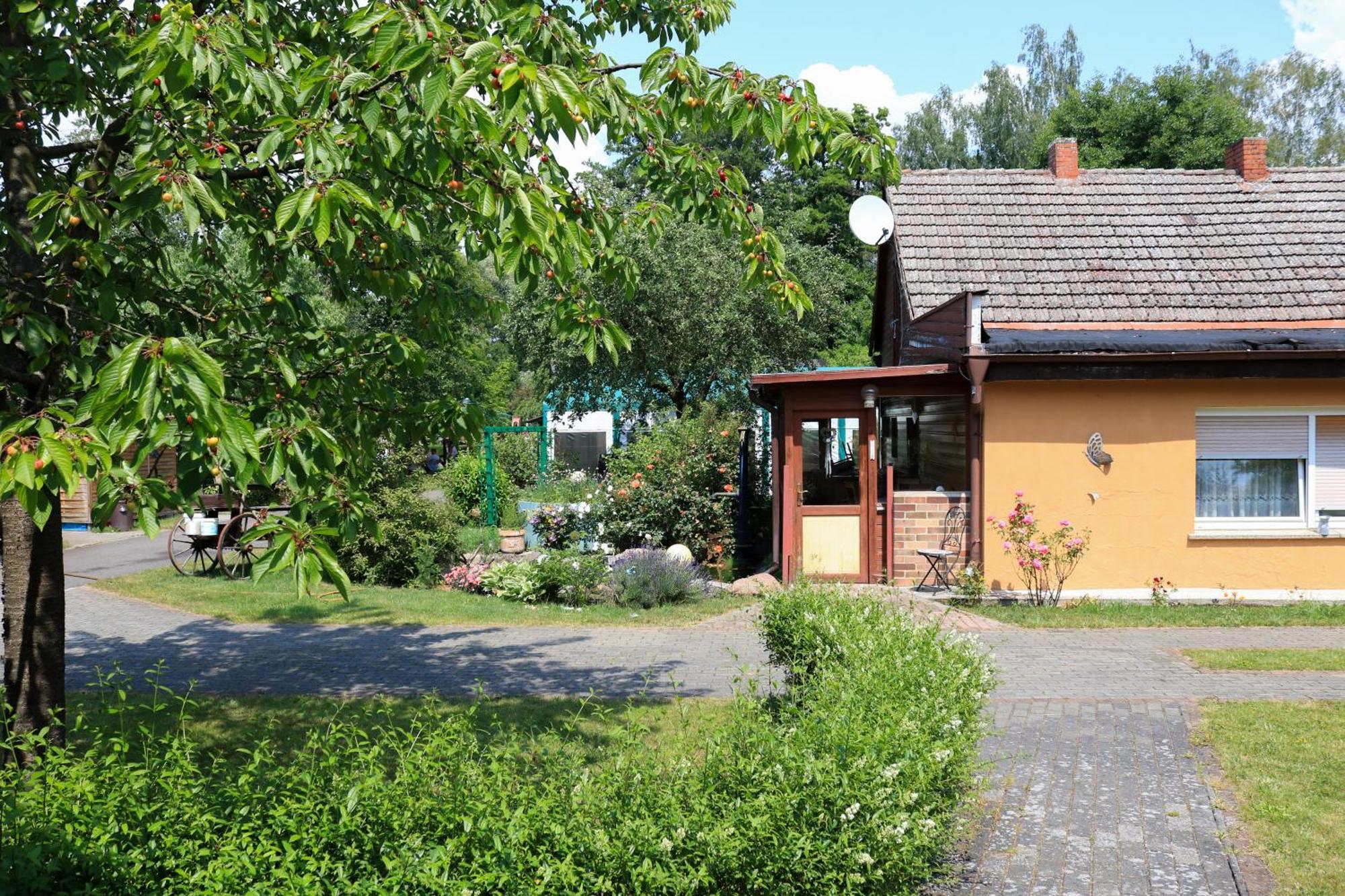 Gasthaus & Pension Am Kurfuerstendamm Burg  Εξωτερικό φωτογραφία