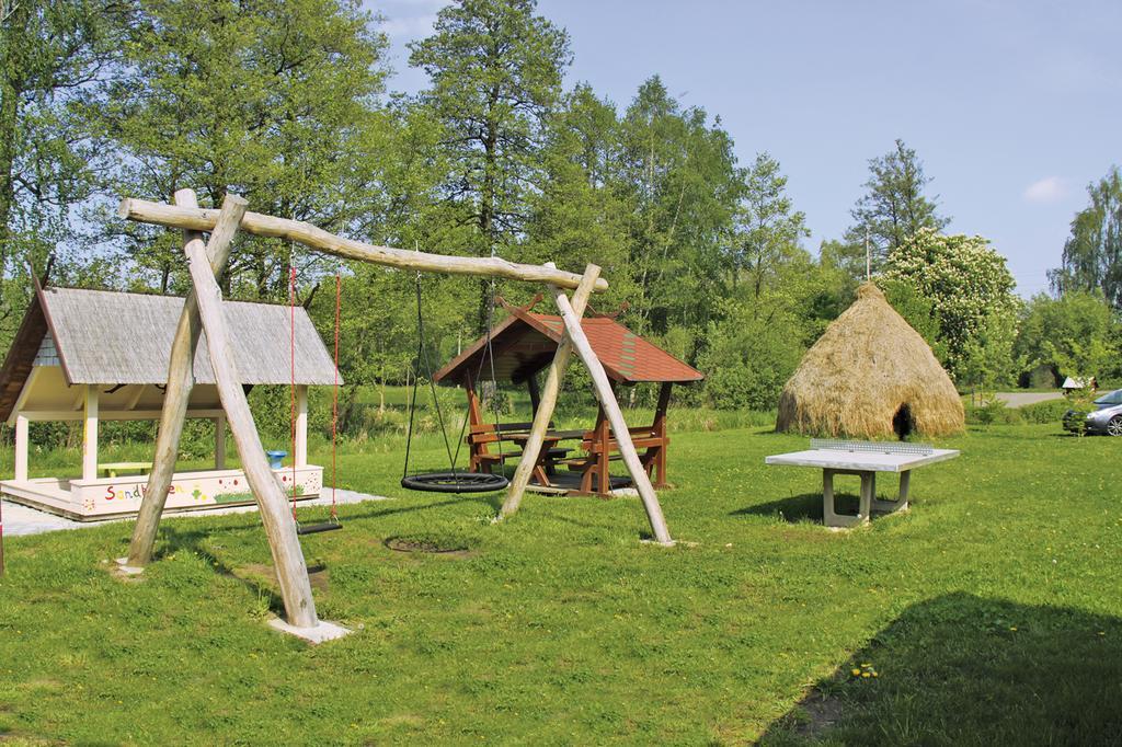 Gasthaus & Pension Am Kurfuerstendamm Burg  Εξωτερικό φωτογραφία