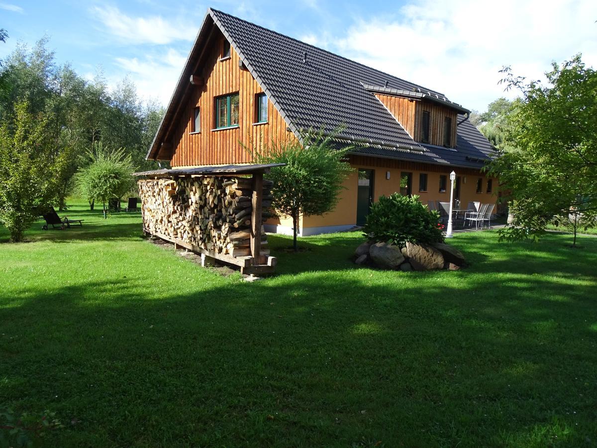 Gasthaus & Pension Am Kurfuerstendamm Burg  Εξωτερικό φωτογραφία